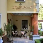Nosal Отель