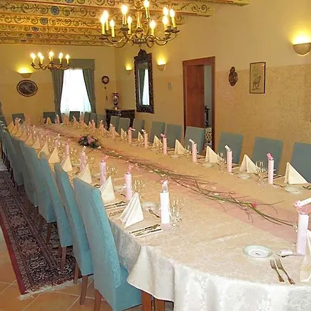 Nosal 4* פראג