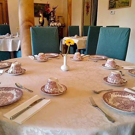 Nosal 4* פראג