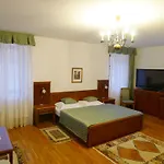 Nosal Prague