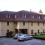 Nosal Hotel